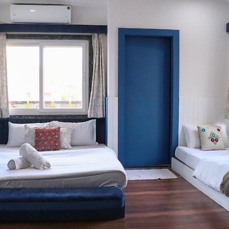Blue Door Hotel บุนดิ ภายนอก รูปภาพ