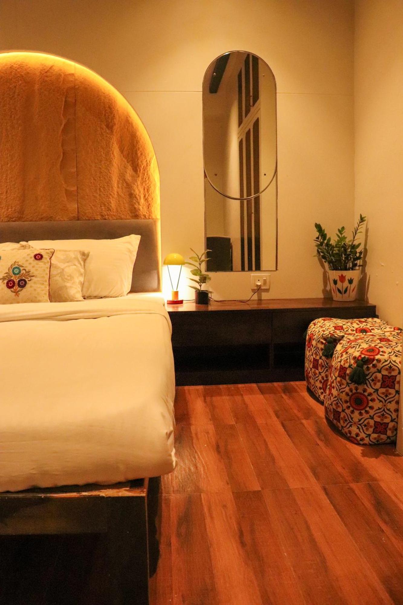 Blue Door Hotel บุนดิ ภายนอก รูปภาพ
